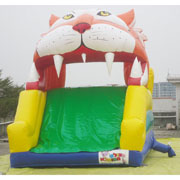 inflatable Lion slide